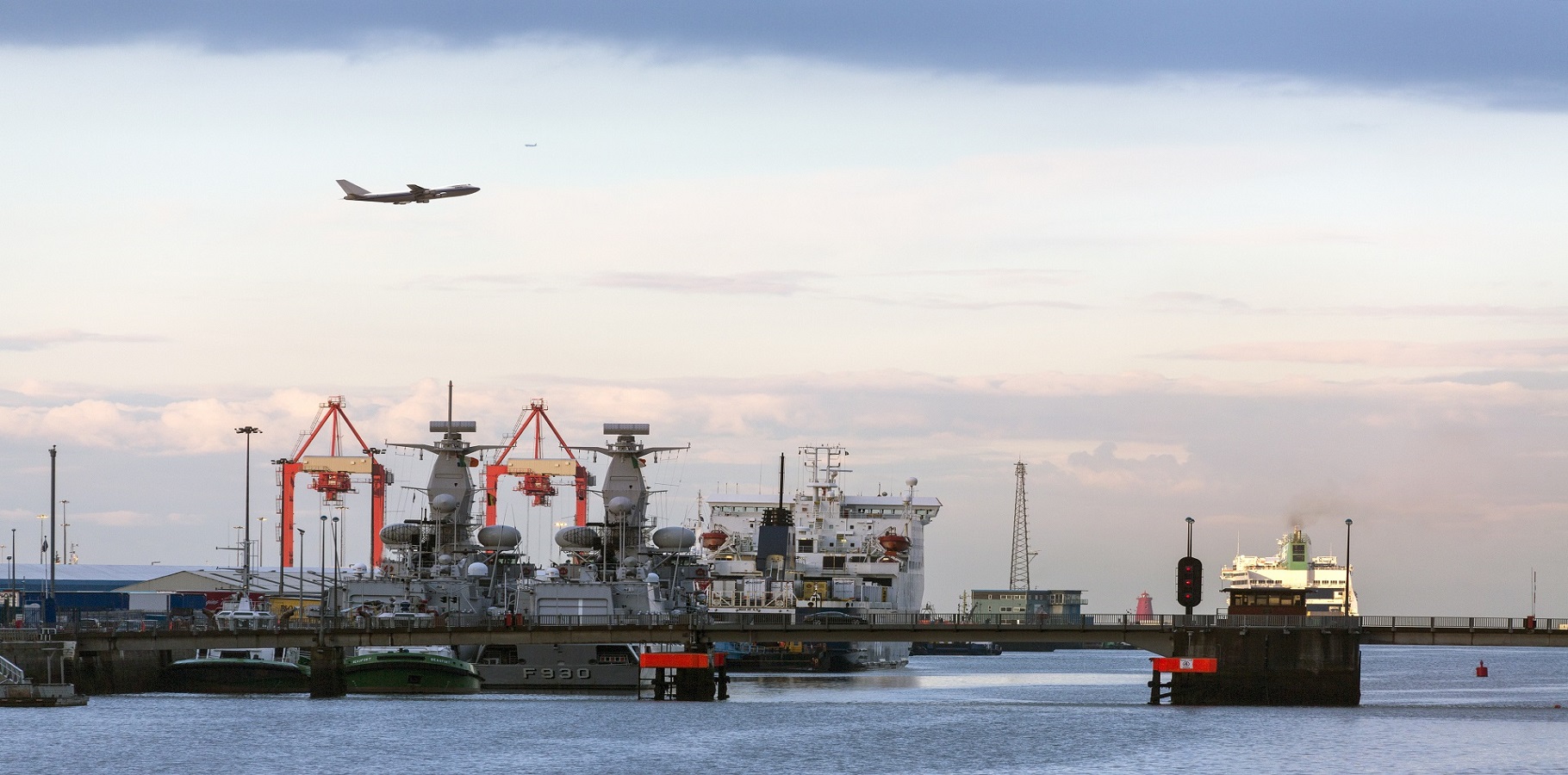 Aircraft & Defence